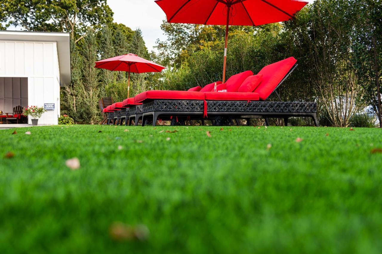 Seven Resort Style Inn Near Beach Shelter Island Heights エクステリア 写真