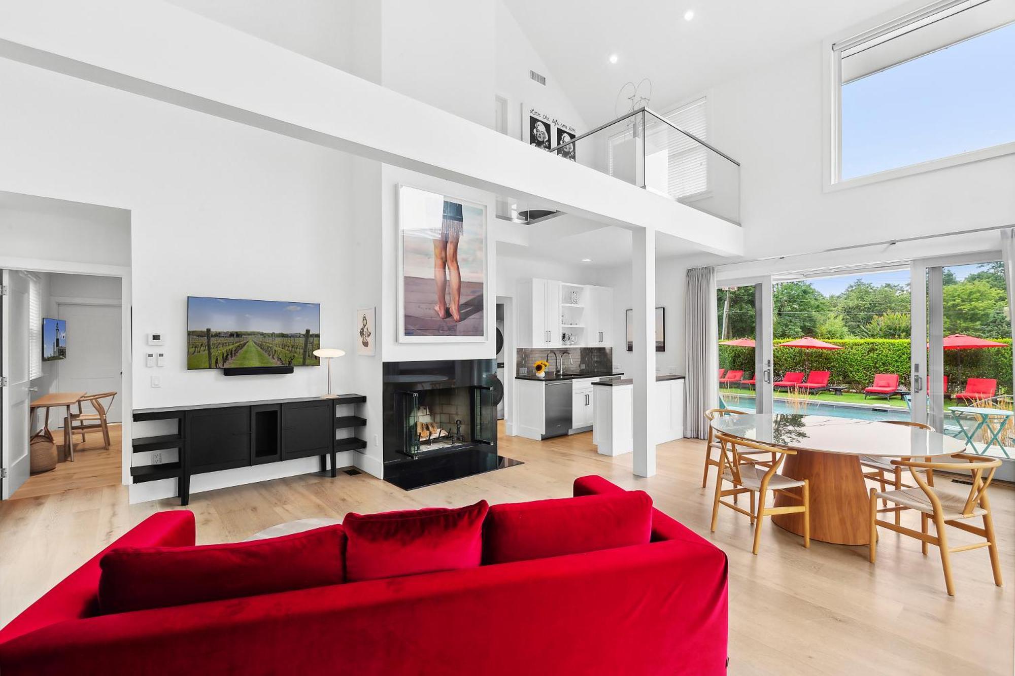 Seven Resort Style Inn Near Beach Shelter Island Heights エクステリア 写真