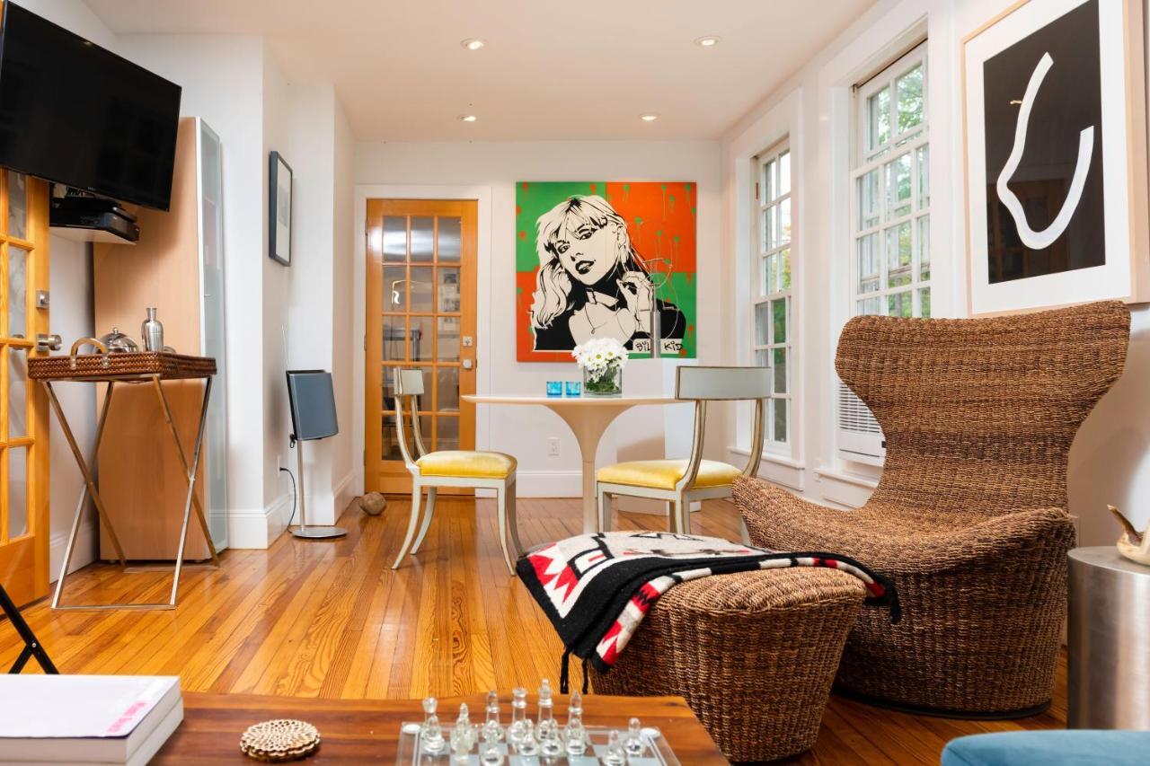 Seven Resort Style Inn Near Beach Shelter Island Heights エクステリア 写真